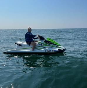 Meet your Posher, Don